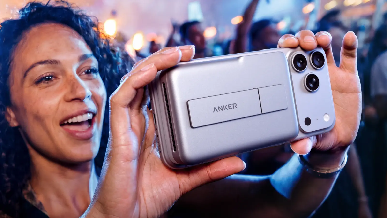 Ankers new chargers fight heat with brains and fans