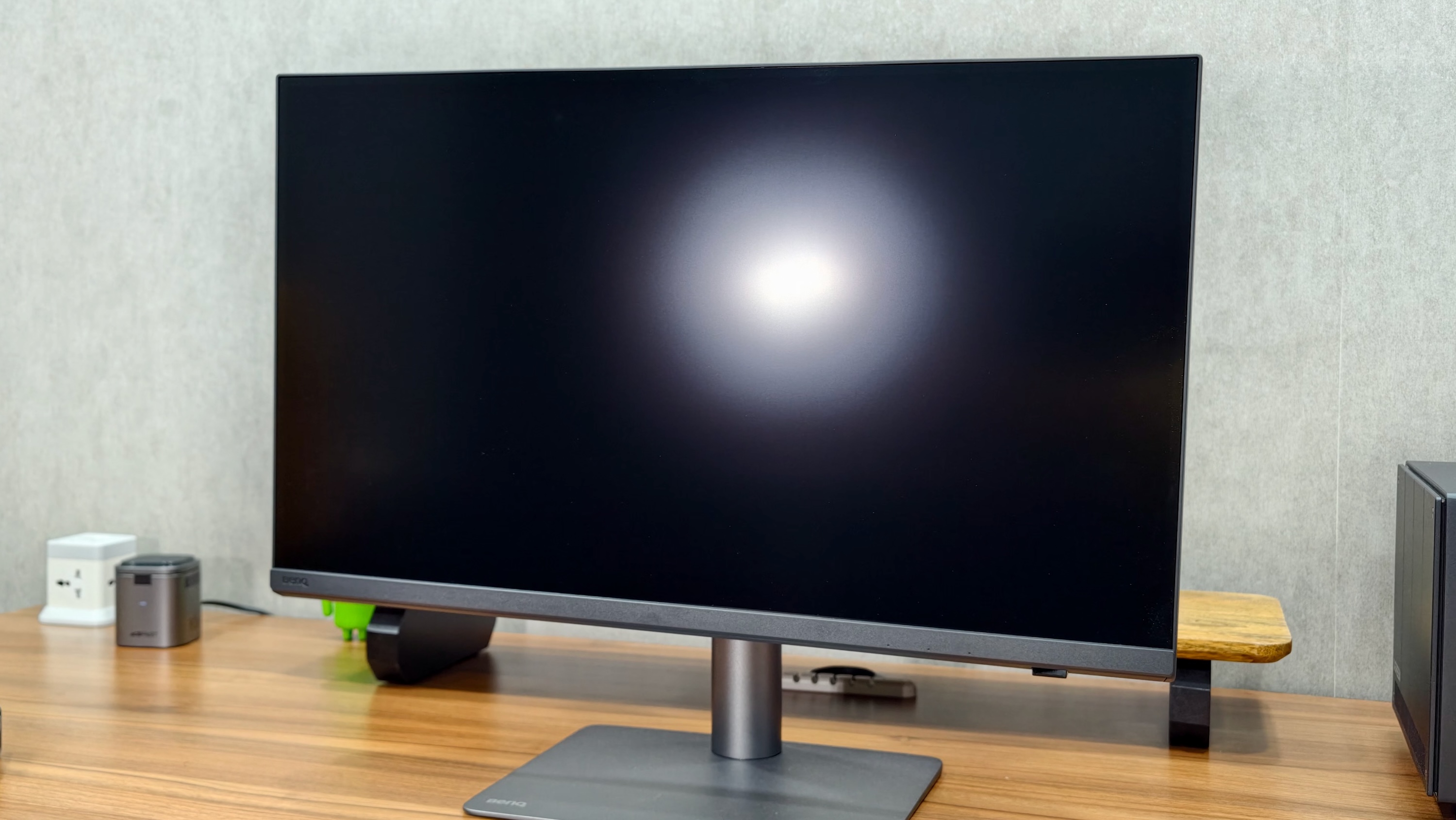 Benq pd2732u matte finish BenQ PD2732U matte