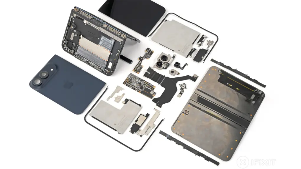 iPhone Dup innards as revealed by iFixit teardown